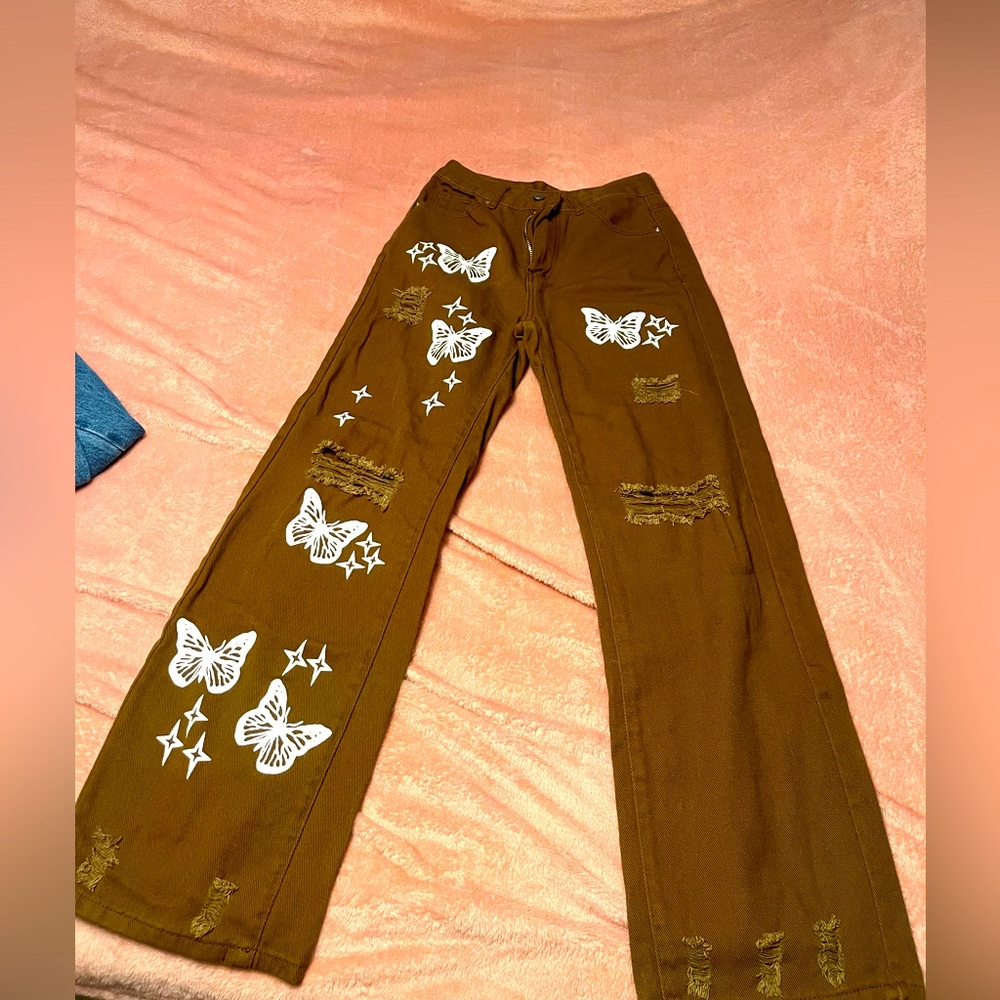 Chocolate brown boyfriend jeans with butterflies - size 2 - SHEIN